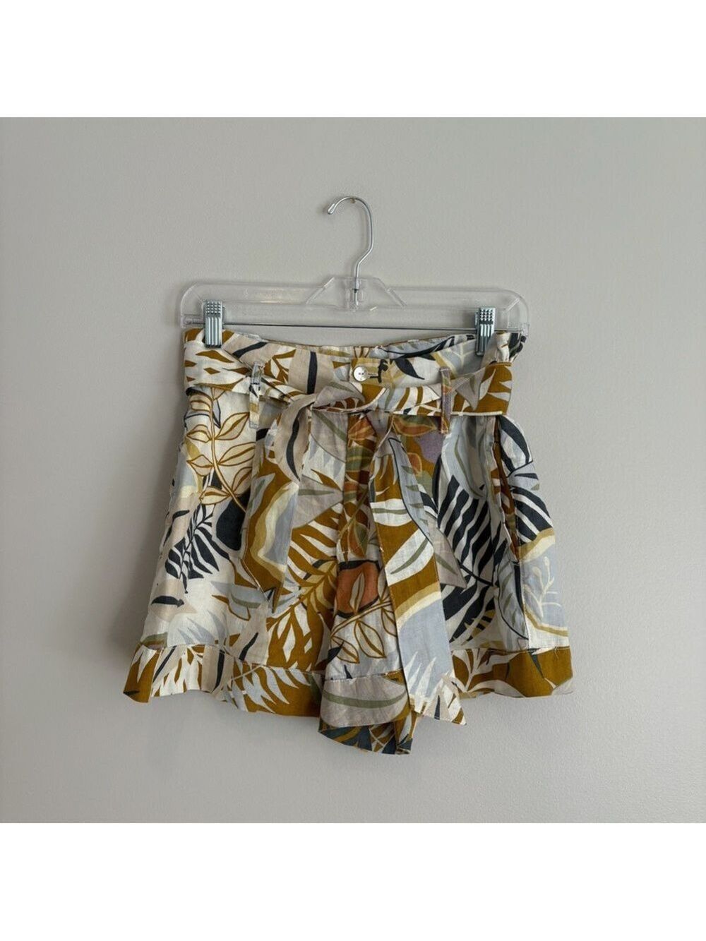 C&C California Linen High Waisted Belted Floral Shorts Size S